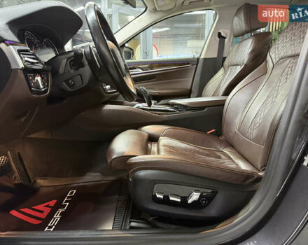 Сірий БМВ 5 Серія, об'ємом двигуна 2.99 л та пробігом 164 тис. км за 38900 $, фото 17 на Automoto.ua