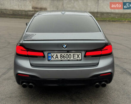 Сірий БМВ 5 Серія, об'ємом двигуна 3 л та пробігом 141 тис. км за 29999 $, фото 6 на Automoto.ua