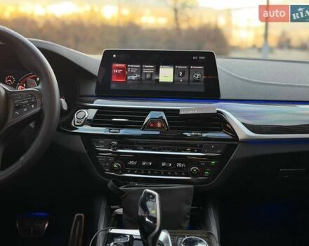 Серый БМВ 5 Серия, объемом двигателя 4.39 л и пробегом 149 тыс. км за 36800 $, фото 50 на Automoto.ua