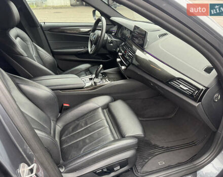 Сірий БМВ 5 Серія, об'ємом двигуна 3 л та пробігом 141 тис. км за 29999 $, фото 18 на Automoto.ua