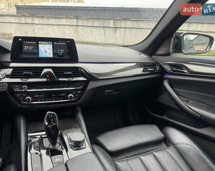 Сірий БМВ 5 Серія, об'ємом двигуна 3 л та пробігом 141 тис. км за 29999 $, фото 38 на Automoto.ua