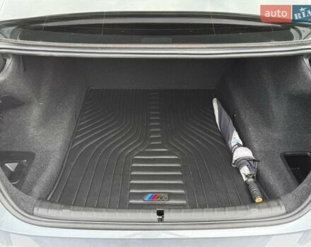 Серый БМВ 5 Серия, объемом двигателя 2 л и пробегом 118 тыс. км за 29500 $, фото 13 на Automoto.ua