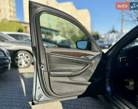 Серый БМВ 5 Серия, объемом двигателя 3 л и пробегом 93 тыс. км за 33500 $, фото 15 на Automoto.ua