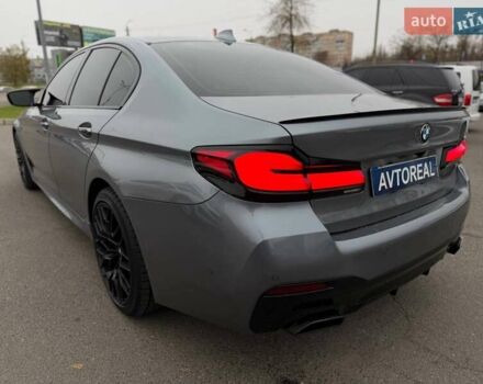 Серый БМВ 5 Серия, объемом двигателя 2 л и пробегом 127 тыс. км за 27000 $, фото 35 на Automoto.ua