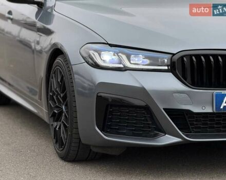 Серый БМВ 5 Серия, объемом двигателя 2 л и пробегом 127 тыс. км за 27000 $, фото 10 на Automoto.ua