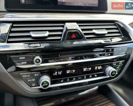 Сірий БМВ 5 Серія, об'ємом двигуна 2 л та пробігом 94 тис. км за 28999 $, фото 30 на Automoto.ua