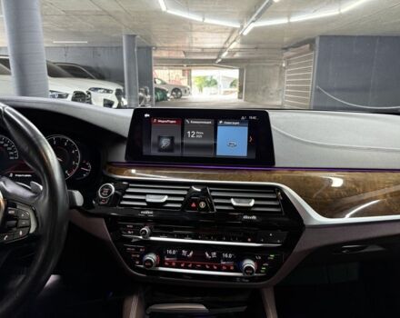 Серый БМВ 5 Серия, объемом двигателя 3 л и пробегом 164 тыс. км за 36900 $, фото 20 на Automoto.ua