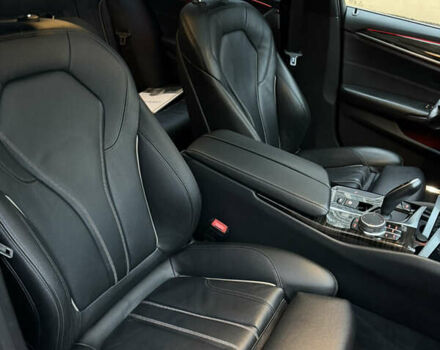 Сірий БМВ 5 Серія, об'ємом двигуна 3 л та пробігом 130 тис. км за 34999 $, фото 11 на Automoto.ua