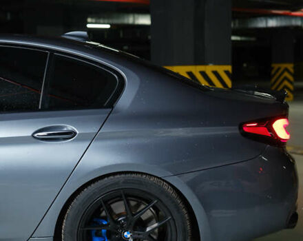 Серый БМВ 5 Серия, объемом двигателя 3 л и пробегом 150 тыс. км за 37500 $, фото 7 на Automoto.ua