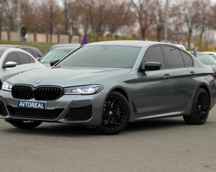 Серый БМВ 5 Серия, объемом двигателя 2 л и пробегом 127 тыс. км за 27000 $, фото 1 на Automoto.ua