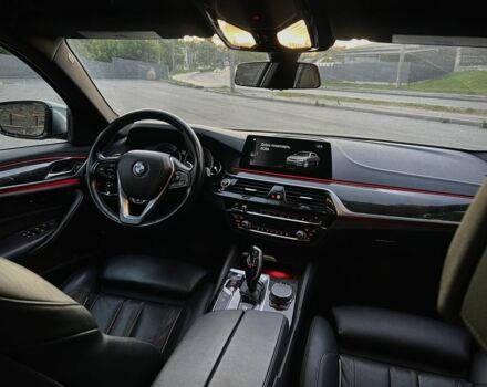 Серый БМВ 5 Серия, объемом двигателя 2 л и пробегом 121 тыс. км за 27000 $, фото 10 на Automoto.ua