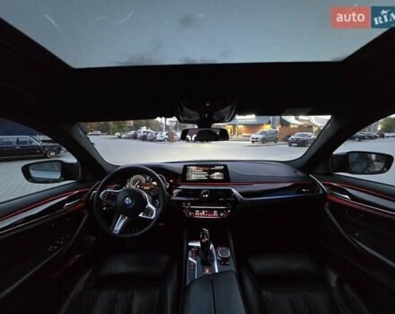 БМВ 5 Серия 2017 в Хмельницком на Automoto.ua Серый БМВ 5 Серия, объемом двигателя 2.99 л и пробегом 179 тыс. км за 38700 $, фото 5 на Automoto.ua