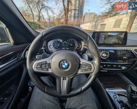 Серый БМВ 5 Серия, объемом двигателя 3 л и пробегом 139 тыс. км за 36600 $, фото 12 на Automoto.ua