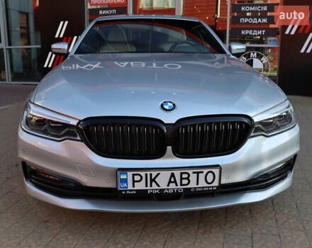 Серый БМВ 5 Серия, объемом двигателя 2.99 л и пробегом 152 тыс. км за 42900 $, фото 5 на Automoto.ua