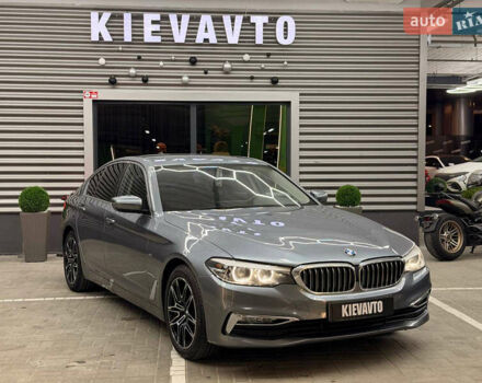 Серый БМВ 5 Серия, объемом двигателя 2 л и пробегом 131 тыс. км за 24000 $, фото 10 на Automoto.ua