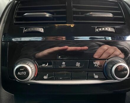 Серый БМВ 5 Серия, объемом двигателя 3 л и пробегом 190 тыс. км за 34499 $, фото 12 на Automoto.ua