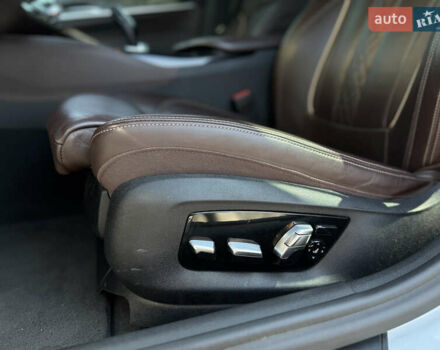 Сірий БМВ 5 Серія, об'ємом двигуна 3 л та пробігом 115 тис. км за 36500 $, фото 25 на Automoto.ua