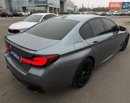 Серый БМВ 5 Серия, объемом двигателя 2 л и пробегом 127 тыс. км за 27000 $, фото 30 на Automoto.ua