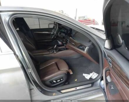 Сірий БМВ 5 Серія, об'ємом двигуна 3 л та пробігом 120 тис. км за 8500 $, фото 4 на Automoto.ua