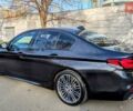 Серый БМВ 5 Серия, объемом двигателя 3 л и пробегом 139 тыс. км за 36600 $, фото 6 на Automoto.ua