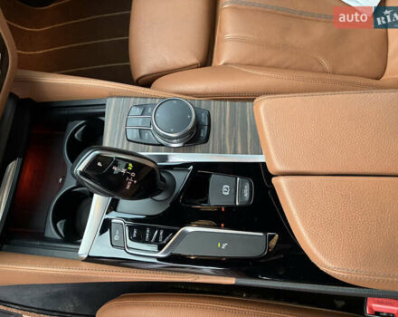 Серый БМВ 5 Серия, объемом двигателя 2 л и пробегом 221 тыс. км за 24999 $, фото 17 на Automoto.ua