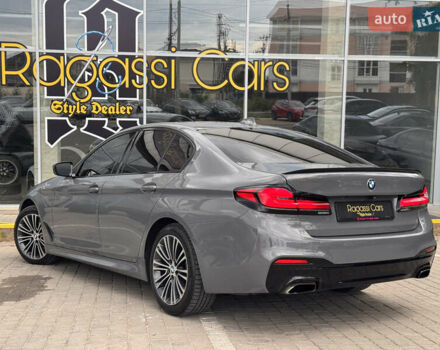 Серый БМВ 5 Серия, объемом двигателя 2 л и пробегом 135 тыс. км за 27500 $, фото 4 на Automoto.ua