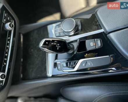 Серый БМВ 5 Серия, объемом двигателя 2 л и пробегом 171 тыс. км за 23900 $, фото 15 на Automoto.ua