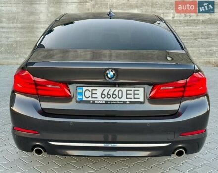 Серый БМВ 5 Серия, объемом двигателя 3 л и пробегом 254 тыс. км за 33500 $, фото 7 на Automoto.ua