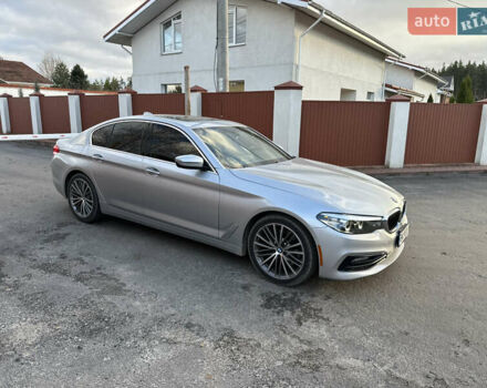 Серый БМВ 5 Серия, объемом двигателя 2 л и пробегом 124 тыс. км за 26400 $, фото 2 на Automoto.ua