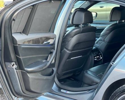 БМВ 5 Серия 2017 в Киеве на Automoto.ua Серый БМВ 5 Серия, объемом двигателя 3 л и пробегом 195 тыс. км за 24700 $, фото 14 на Automoto.ua