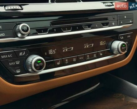 Серый БМВ 5 Серия, объемом двигателя 2 л и пробегом 127 тыс. км за 27000 $, фото 73 на Automoto.ua