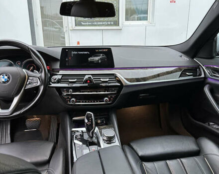 Серый БМВ 5 Серия, объемом двигателя 2 л и пробегом 110 тыс. км за 30000 $, фото 14 на Automoto.ua