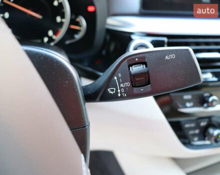 Серый БМВ 5 Серия, объемом двигателя 2.99 л и пробегом 152 тыс. км за 42900 $, фото 22 на Automoto.ua