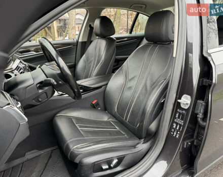 Серый БМВ 5 Серия, объемом двигателя 2 л и пробегом 248 тыс. км за 28500 $, фото 8 на Automoto.ua