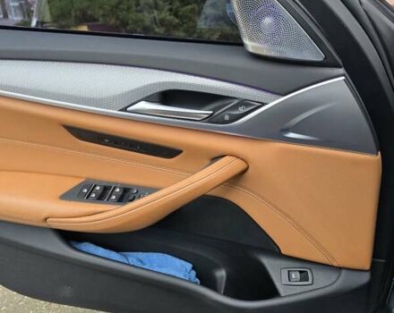 Серый БМВ 5 Серия, объемом двигателя 2 л и пробегом 128 тыс. км за 29990 $, фото 15 на Automoto.ua