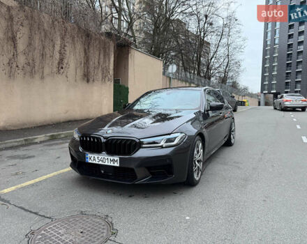 Сірий БМВ 5 Серія, об'ємом двигуна 3 л та пробігом 130 тис. км за 34999 $, фото 2 на Automoto.ua