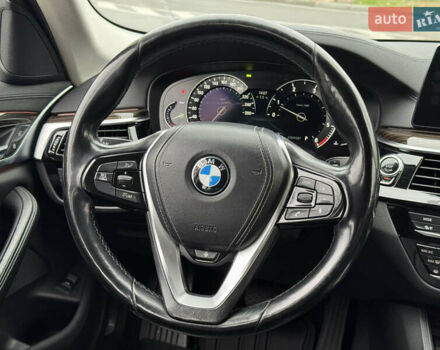 Серый БМВ 5 Серия, объемом двигателя 2 л и пробегом 248 тыс. км за 28500 $, фото 15 на Automoto.ua