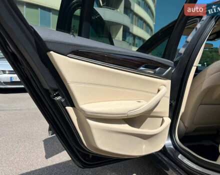 Серый БМВ 5 Серия, объемом двигателя 2 л и пробегом 137 тыс. км за 27499 $, фото 24 на Automoto.ua