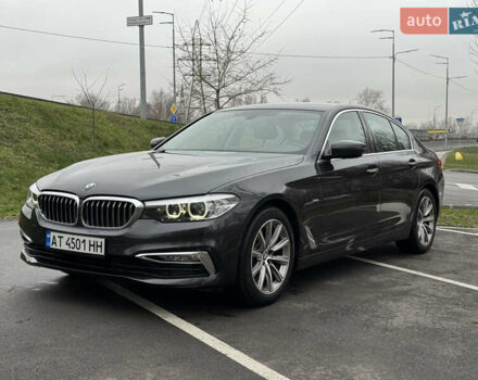 Серый БМВ 5 Серия, объемом двигателя 2 л и пробегом 248 тыс. км за 28500 $, фото 2 на Automoto.ua