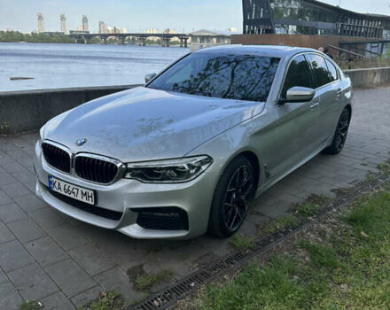 Серый БМВ 5 Серия, объемом двигателя 3 л и пробегом 160 тыс. км за 33500 $, фото 1 на Automoto.ua