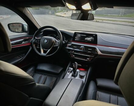 Серый БМВ 5 Серия, объемом двигателя 2 л и пробегом 121 тыс. км за 27000 $, фото 13 на Automoto.ua