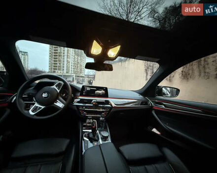 Сірий БМВ 5 Серія, об'ємом двигуна 3 л та пробігом 130 тис. км за 34999 $, фото 14 на Automoto.ua