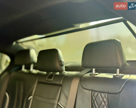 Серый БМВ 5 Серия, объемом двигателя 3 л и пробегом 93 тыс. км за 33500 $, фото 18 на Automoto.ua