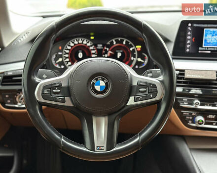 Сірий БМВ 5 Серія, об'ємом двигуна 2 л та пробігом 234 тис. км за 24999 $, фото 20 на Automoto.ua