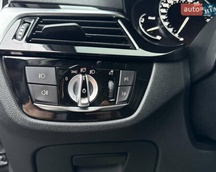 Серый БМВ 5 Серия, объемом двигателя 2 л и пробегом 131 тыс. км за 29999 $, фото 37 на Automoto.ua