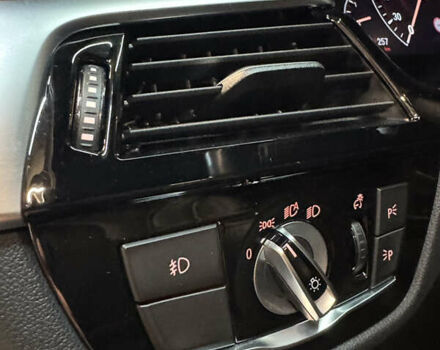 Серый БМВ 5 Серия, объемом двигателя 3 л и пробегом 74 тыс. км за 39000 $, фото 20 на Automoto.ua