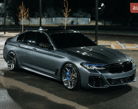 Серый БМВ 5 Серия, объемом двигателя 3 л и пробегом 59 тыс. км за 54999 $, фото 3 на Automoto.ua