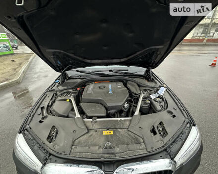Серый БМВ 5 Серия, объемом двигателя 2 л и пробегом 183 тыс. км за 33500 $, фото 36 на Automoto.ua