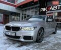 Серый БМВ 5 Серия, объемом двигателя 3 л и пробегом 139 тыс. км за 41400 $, фото 1 на Automoto.ua