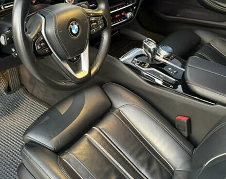 Серый БМВ 5 Серия, объемом двигателя 2 л и пробегом 54 тыс. км за 34999 $, фото 16 на Automoto.ua